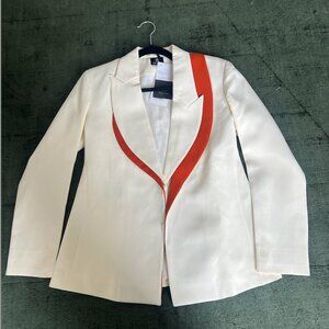 NWT BRAND NEW WITH TAGS WHITE BLAZER
